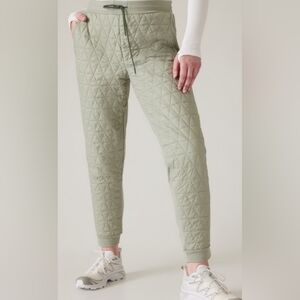 NWT Athleta Solstice Jogger Fern Green Size 12